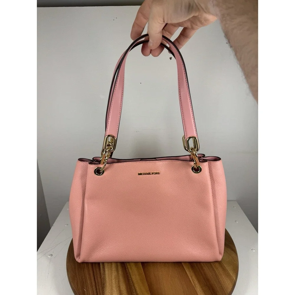 Authentic New Michael Kors Large Leather Trisha Shoulder Gusset Handbag Primrose